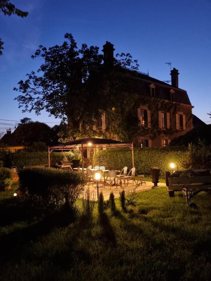 Neuvic  Villa Mura Gite Luxe Avec Piscine Et Spa Campagne Et Grand Air Nouvelle Aquitaine Correze מראה חיצוני תמונה